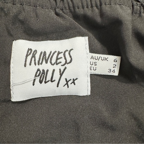 Princess Polly size 2 bustier style crop top lingerie look, lace, whimsigoth - Picture 4 of 9